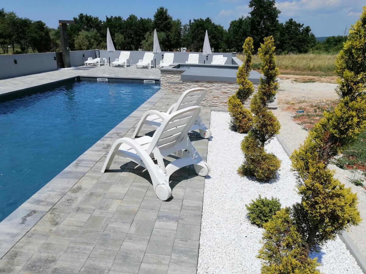 Apartment Camelia Poreč Eksteriør billede
