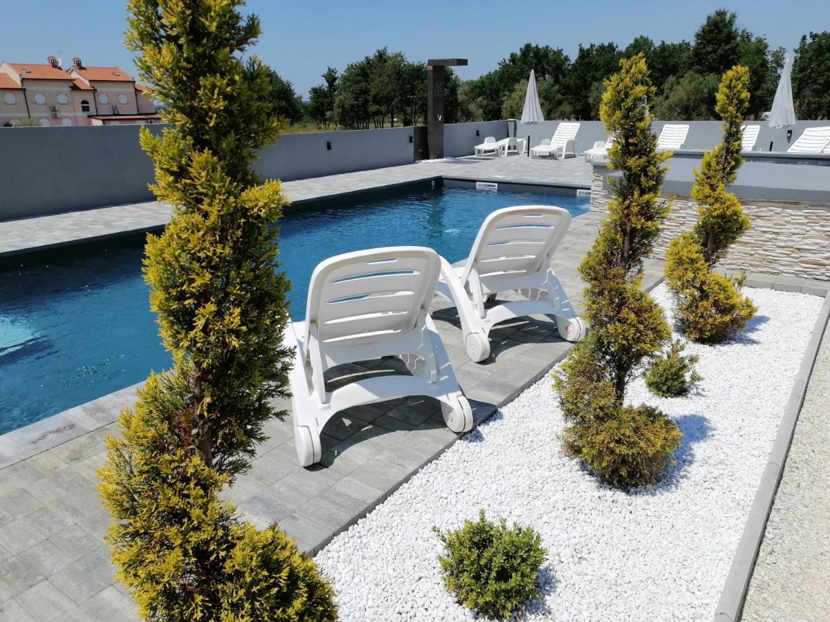 Apartment Camelia Poreč Eksteriør billede