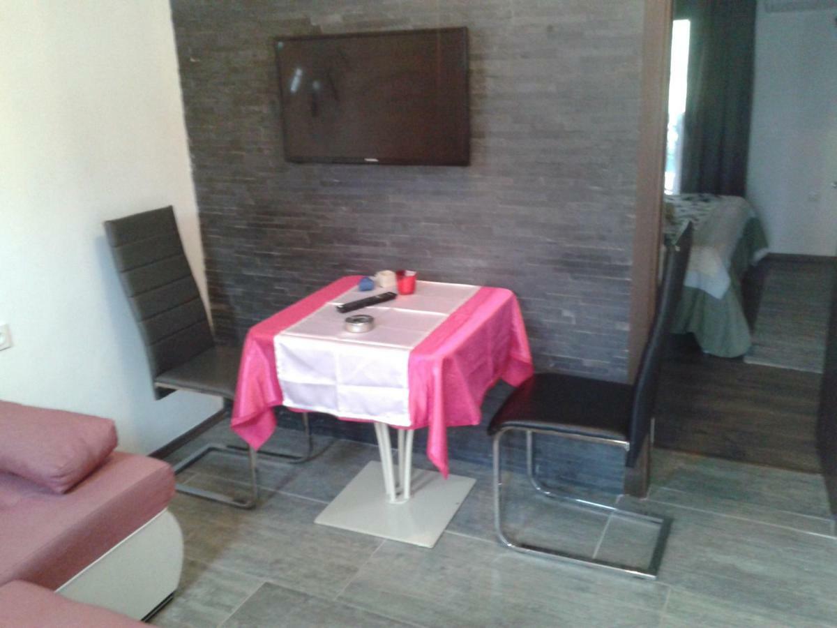 Apartment Camelia Poreč Eksteriør billede